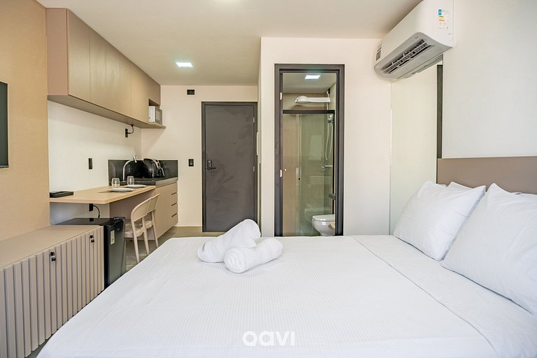 Studio Superior Emunah Ponta de Campina by Qavi