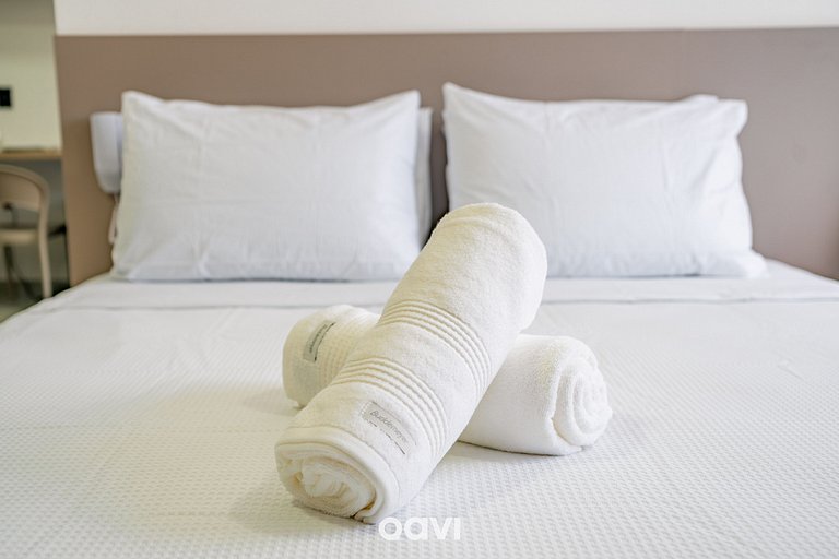 Studio Superior Emunah Ponta de Campina by Qavi