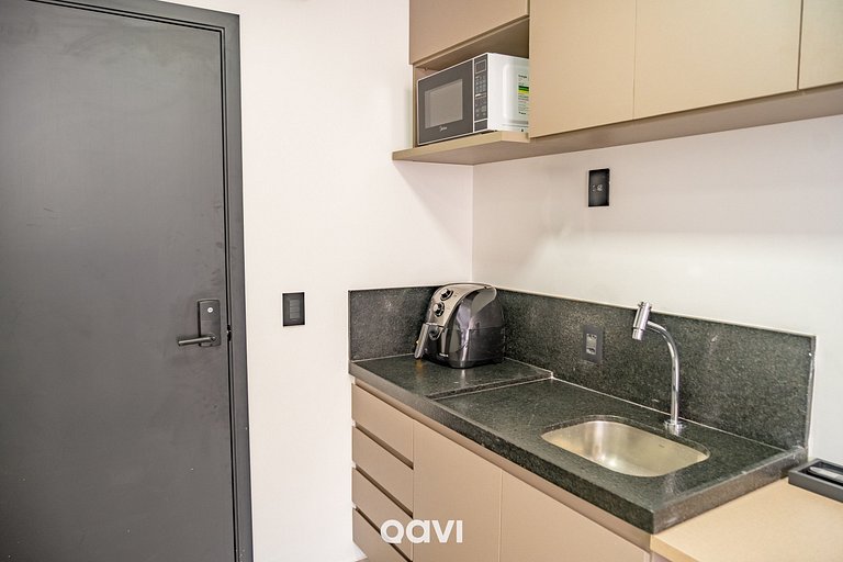 Studio Superior Emunah Ponta de Campina by Qavi