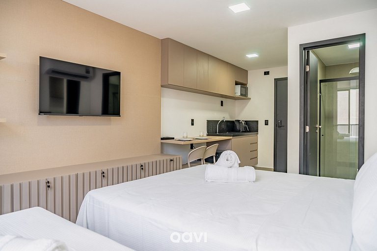 Studio Superior Emunah Ponta de Campina by Qavi