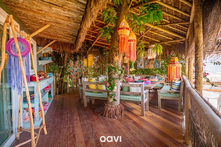 Vila Uxua Pipa by Qavi Collection