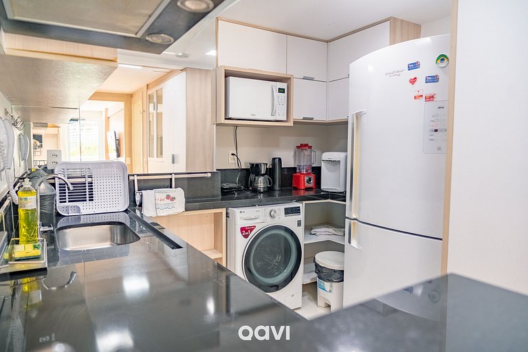 In Mare Bali Flat Premium Maui by Qavi