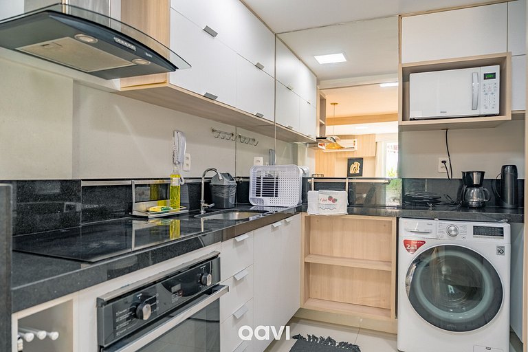 In Mare Bali Flat Premium Maui by Qavi