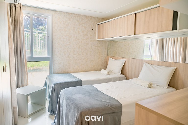 In Mare Bali Flat Premium Maui by Qavi