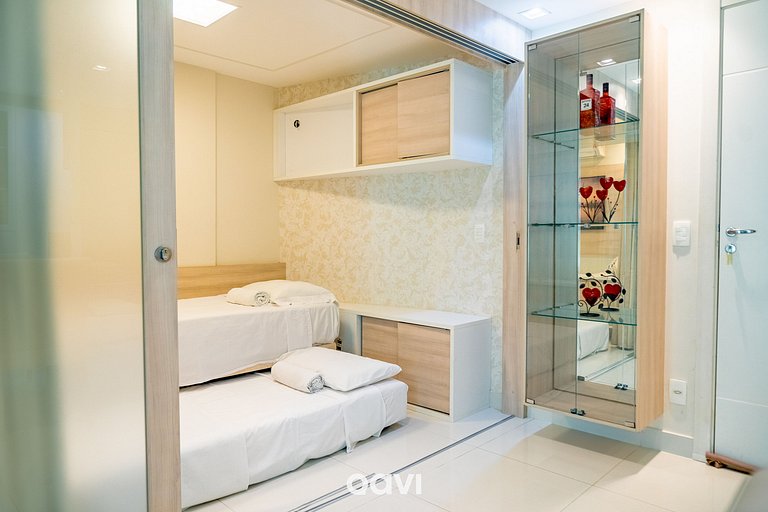 In Mare Bali Flat Premium Maui by Qavi