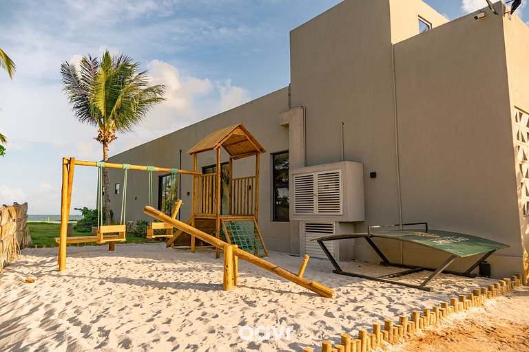 Casa Lages beira-mar na Praia do Patacho by QAVI