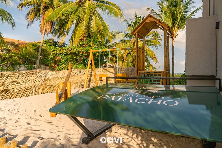 Casa Lages beira-mar na Praia do Patacho by QAVI