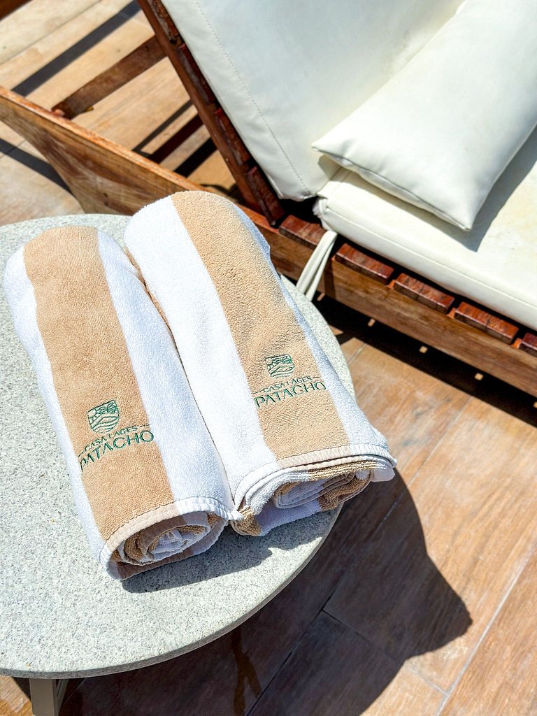 Casa Lages Beira Mar na Praia do Patacho by Qavi