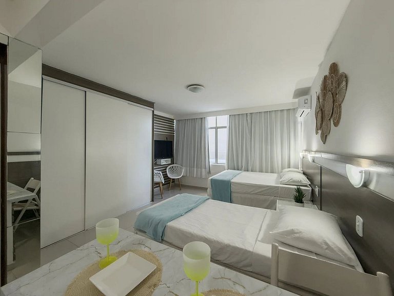 Studio Beira Mar Enseada Maceió by Qavi