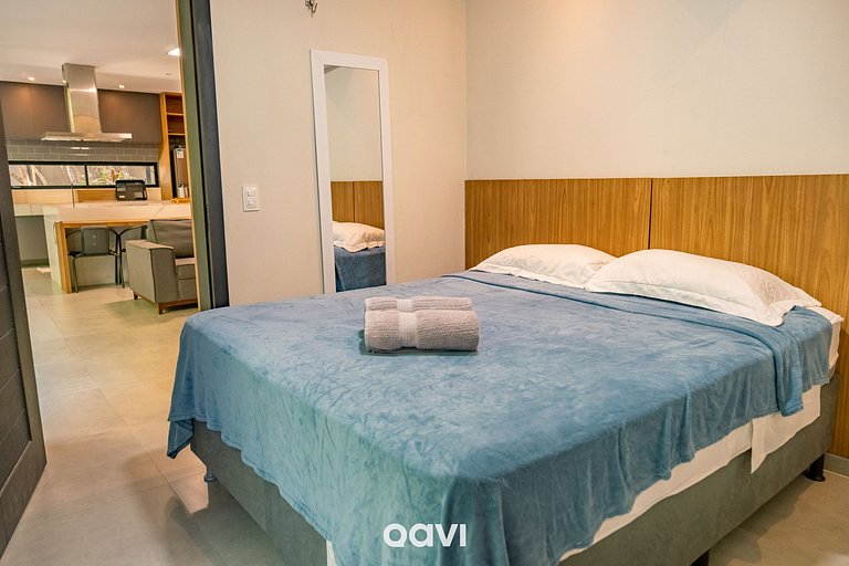 Casa com Piscina Privativa no Condomínio Maxlife10 - By Qavi