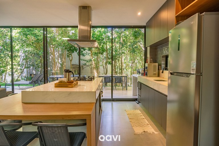 Casa com Piscina Privativa no Condomínio Maxlife10 - By Qavi
