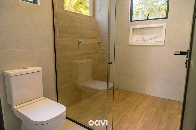 Casa com Piscina Privativa em condomínio Maxlife11 - By Qavi