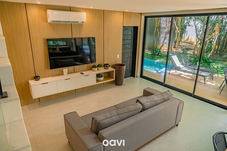 Casa com Piscina Privativa em condomínio Maxlife11 - By Qavi