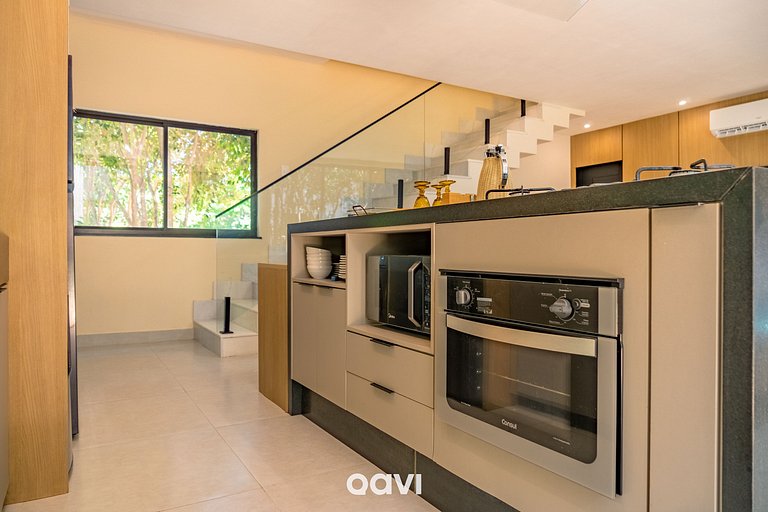 Casa com Piscina Privativa em condomínio Maxlife11 - By Qavi