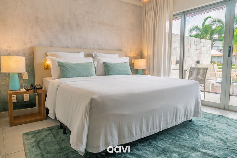 Quarto Deck Molhado Frente Piscina