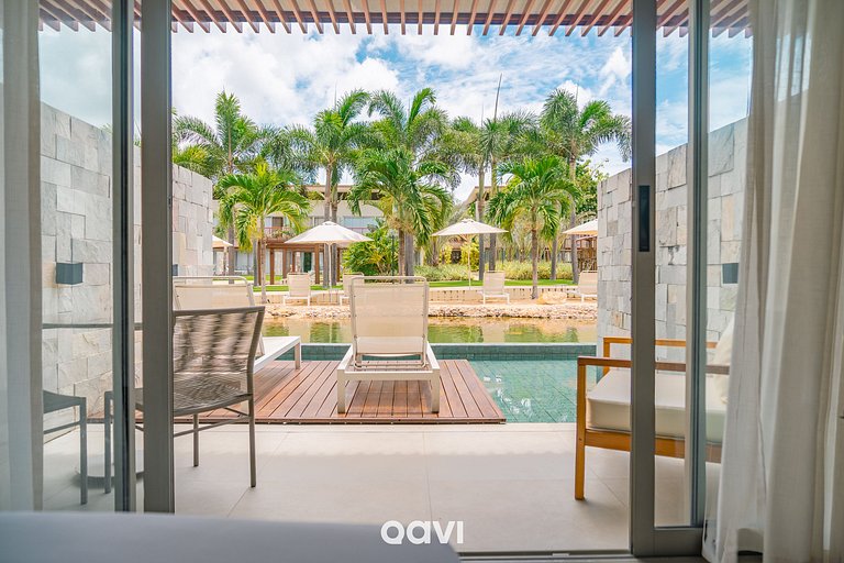Quarto Deck Molhado Frente Piscina