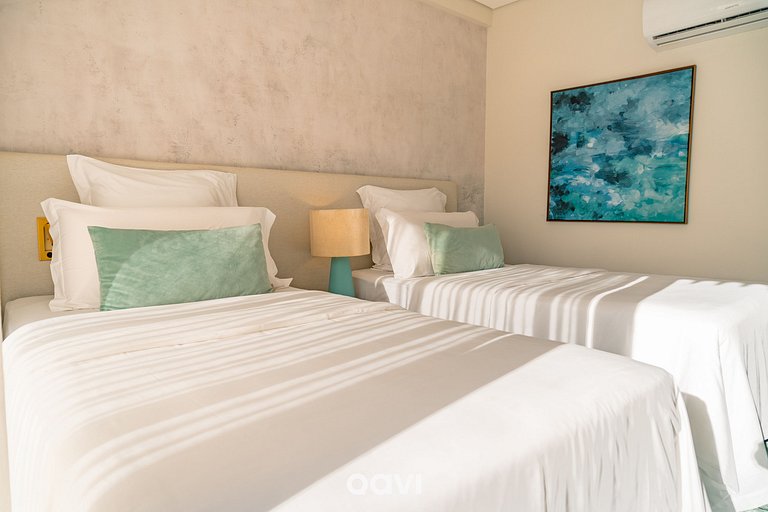 Quarto Deck Molhado Frente Piscina