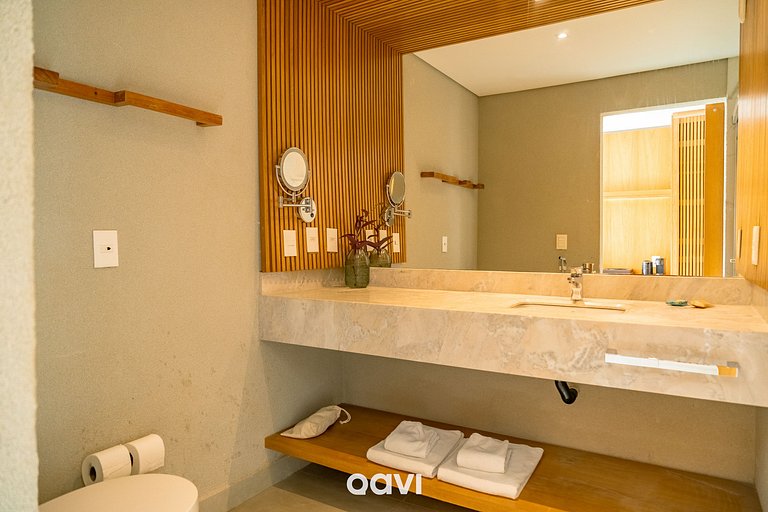 Quarto Deck Molhado Frente Piscina