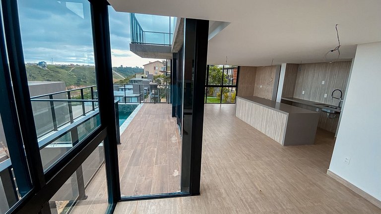 Casa com 4 suítes em condomínio de luxo - Bananeiras