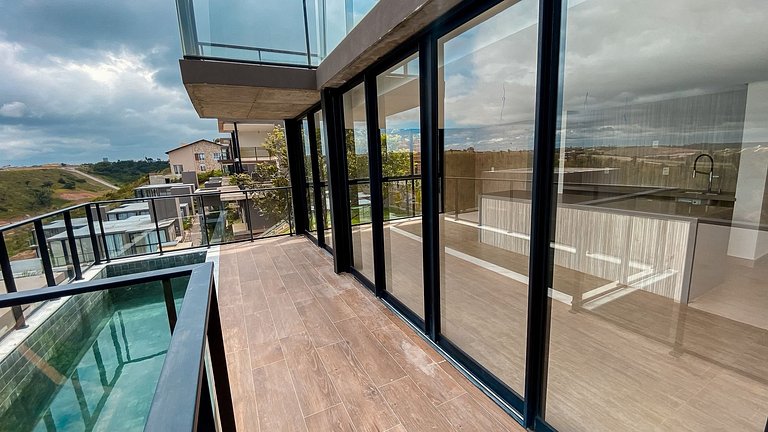 Casa com 4 suítes em condomínio de luxo - Bananeiras