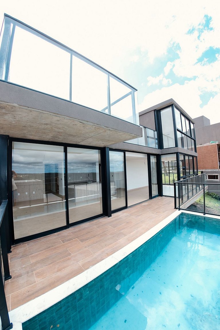 Casa com 4 suítes em condomínio de luxo - Bananeiras