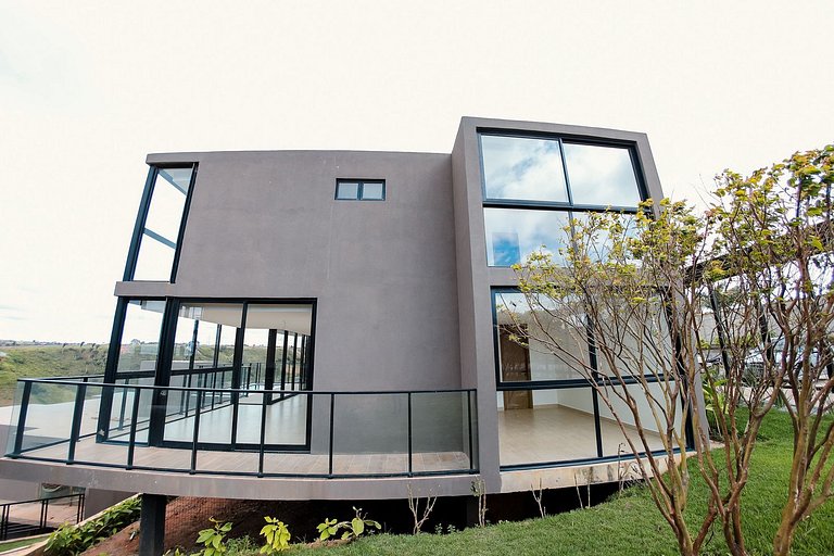 Casa com 4 suítes em condomínio de luxo - Bananeiras