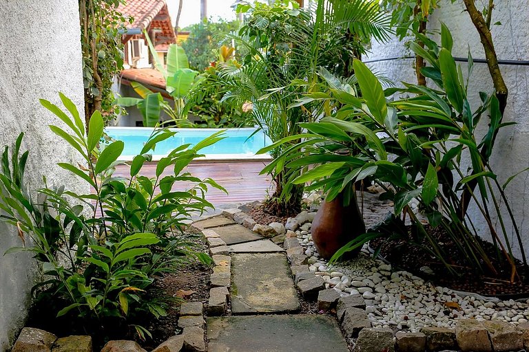 Suíte Quádruplo Superior Almarina Pipa by QAVI