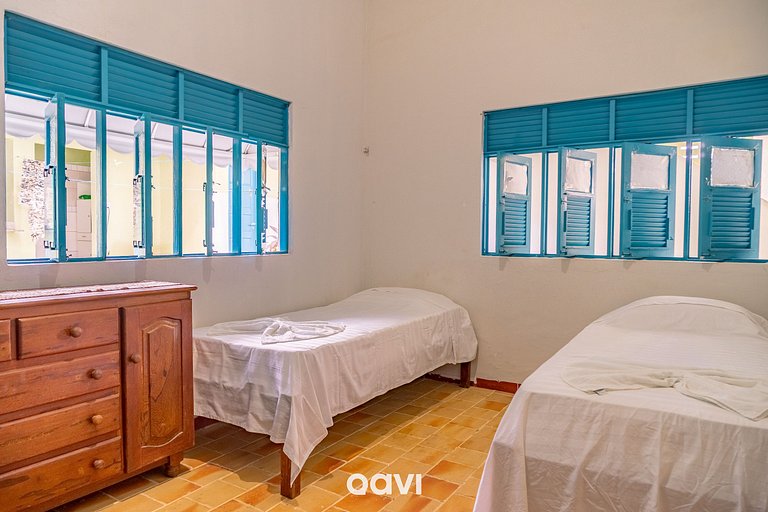 Casa com Piscina e Churrasqueira Cotovelo by Qavi