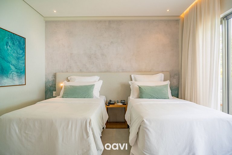 Quarto Superior Frente Piscina