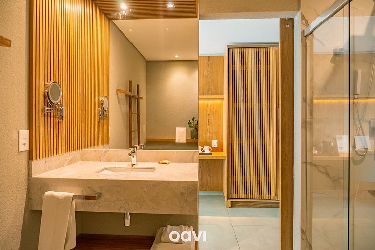 Quarto Superior Frente Piscina