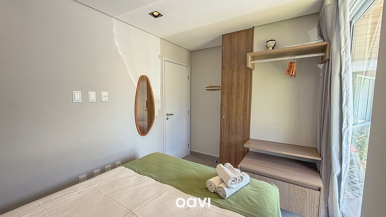 Casa Piscina Privativa no Naluum Milagres by Qavi