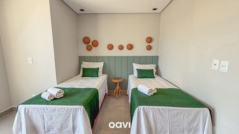 Casa Piscina Privativa no Naluum Milagres by Qavi