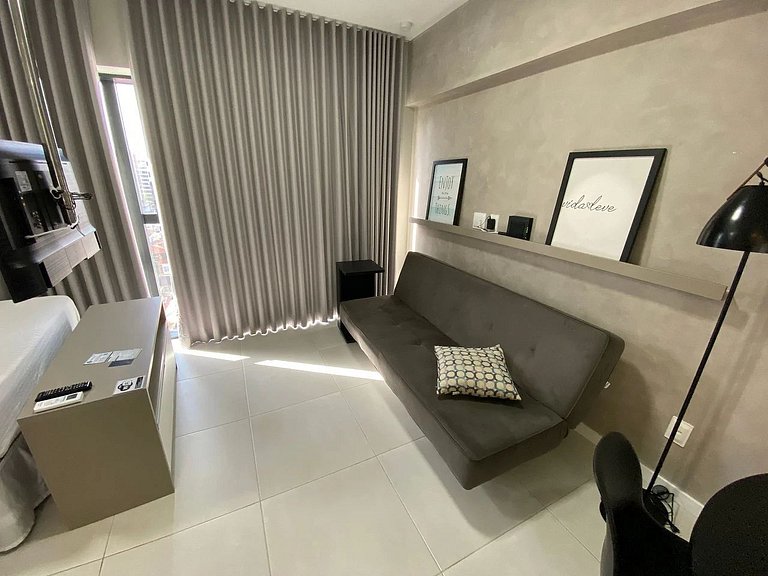 Studio no Edifício Time em Maceió by Qavi