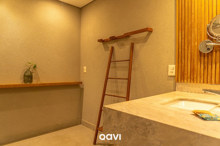 Quarto Superior Standard