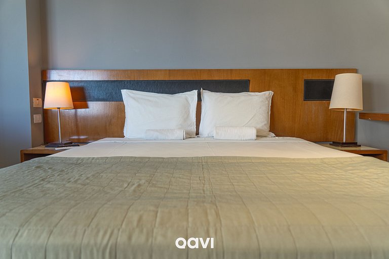 Flat com Vista Parcial Mar em Petrópolis by QAVI