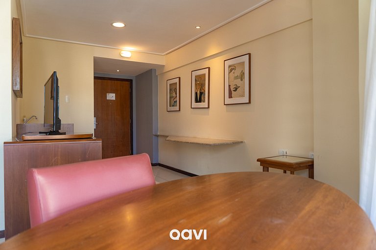 Flat com Vista Parcial Mar em Petrópolis by QAVI