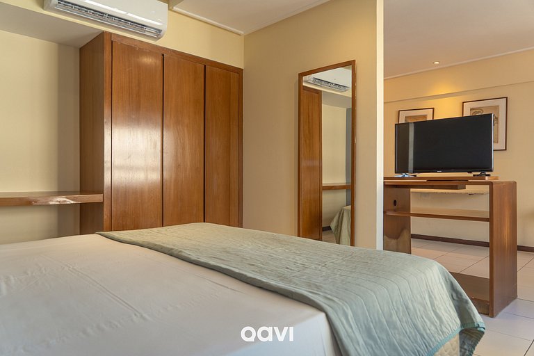 Flat com Vista Parcial Mar em Petrópolis by QAVI